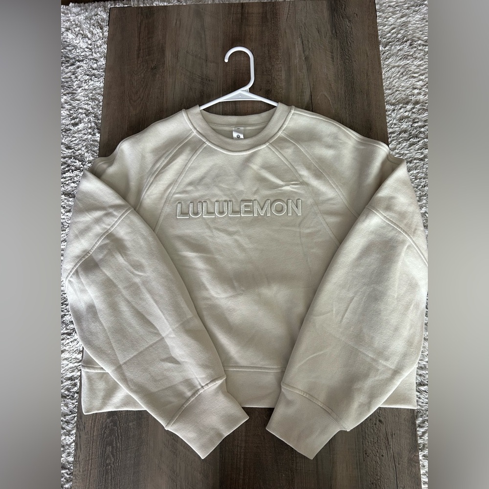 NWT Lululemon Scuba Oversized Pullover Sz M/L *Bone*